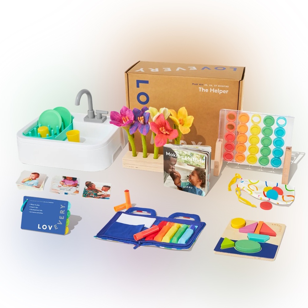 Lovevery Play Kit The Helper 25-27 Months
